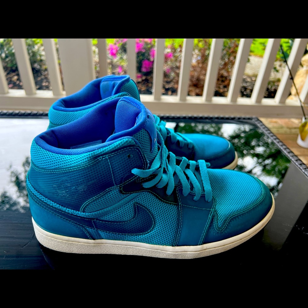 Nike Air Jordan 1 Phat Basketball Shoe Mens SZ 12 364770-401 Charlotte Hornets